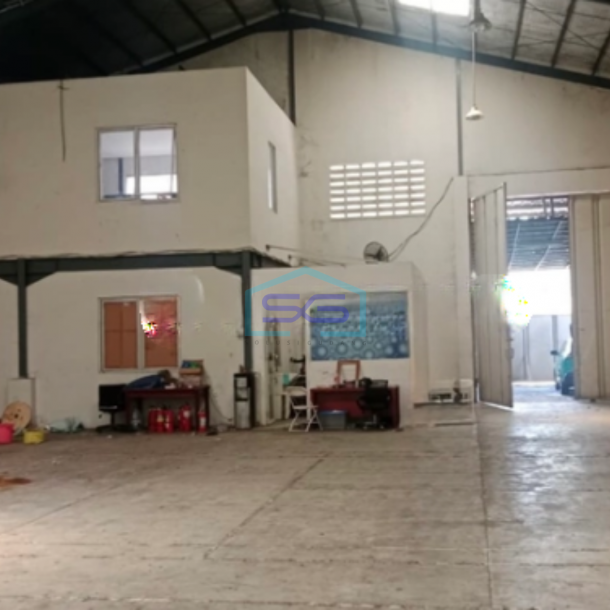 Disewakan Paling Murah Gudang Kavling Dpr Cipondoh Tangerang LB 600m2-1