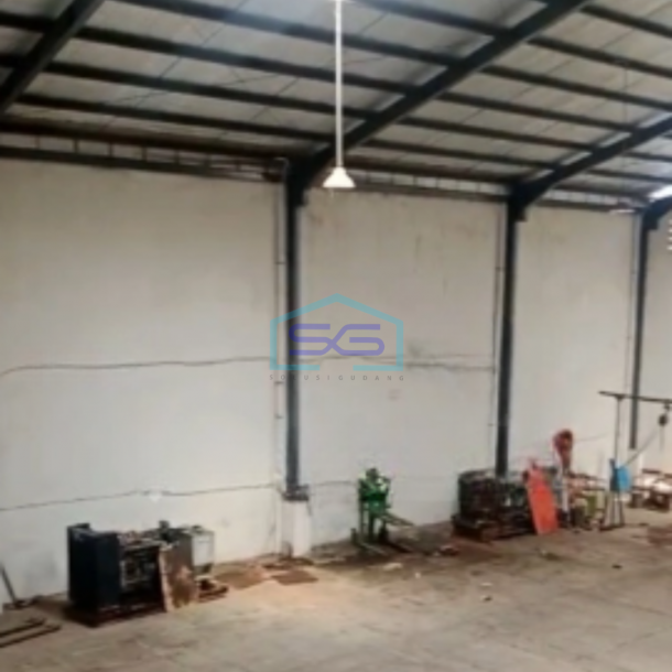 Disewakan Paling Murah Gudang Kavling Dpr Cipondoh Tangerang LB 600m2-3