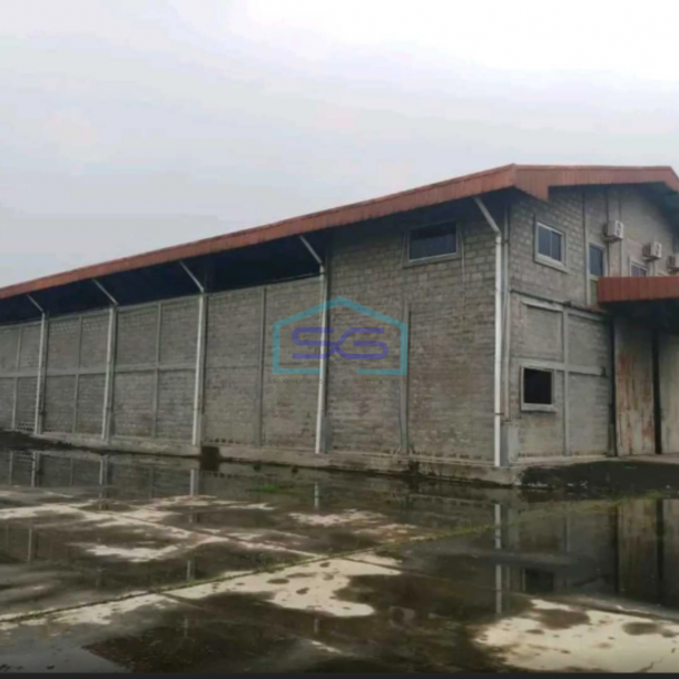Dijual Gudang Akses Container 40 Feet Luas Bangunan  3000 m² Lokasi Legok Tangerang-1
