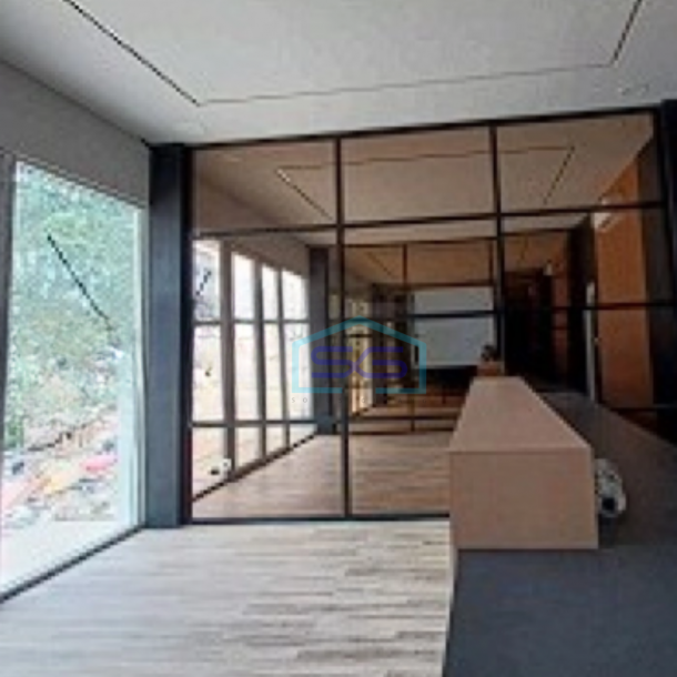 Dijual Gudang 2 Lantai Luas Bangunan  638 m² Lokasi Kalideres Jakarta Barat-1