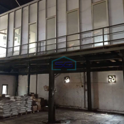 Dijual Cepat Gudang Ex Pabrik Luas Bangunan  550 m² Lokasi Cipondoh Tangerang-2