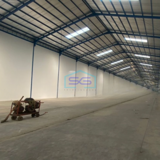 Disewakan Gudang Siap Huni Luas Bangunan  4580 m² Lokasi Pasar Kemis Tangerang-3