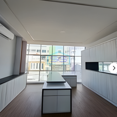 Dijual Gudang 2 Lantai Ada Kantor 4 Lantai+Rooftop di Kalideres Jakarta Barat LB 638m2