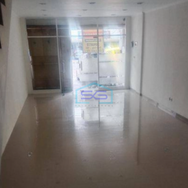 Disewakan Ruko Minimalis Bagus Terawat di Main Road Bandung-4