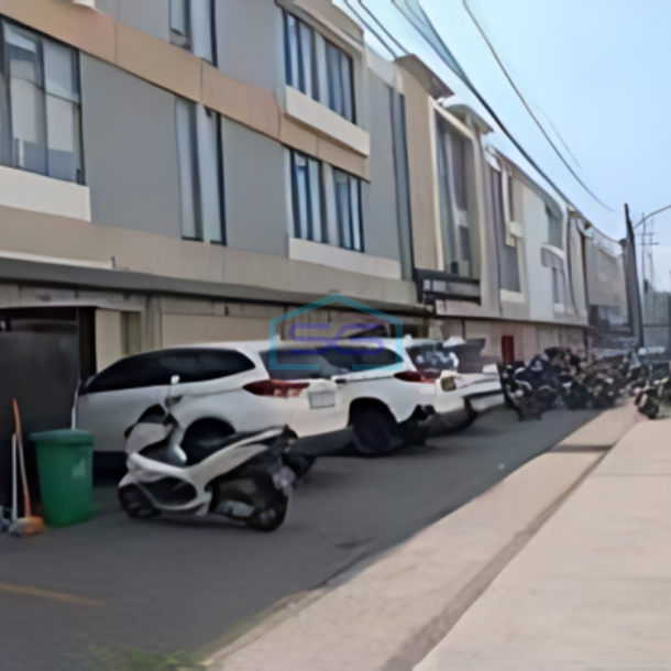 Dijual Ruko 3 Lantai Siap Pakai Di Bandung-1