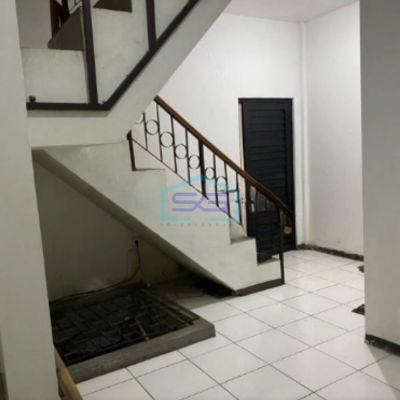 Di jual cepat ruko 3 lt jl.Ciateul Ciateul, Bandung Luas Bangunan  135 m²