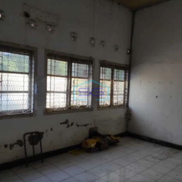 Disewakan Gudang Tengah Kota Sayap Pajajaran DI Cicendo Bandung Luas Bangunan  500 m²-1