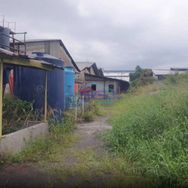 Dijual Gudang Ex Pabrik Di Moh Toha Km6.1 Dayeuhkolot, Bandung Luas Bangunan  10000 m²-2