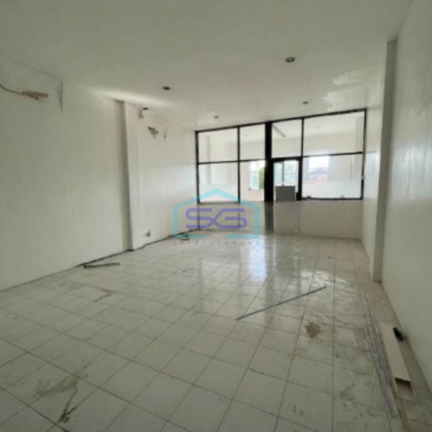 Disewakan Ruko Raya Panjang Jiwo Permai Surabaya Luas Bangunan 218m2-5