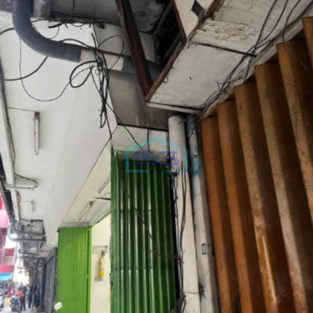 Disewakan Ruko Jl Tanjung Anom Genteng Surabaya Luas Bangunan 170m2-1