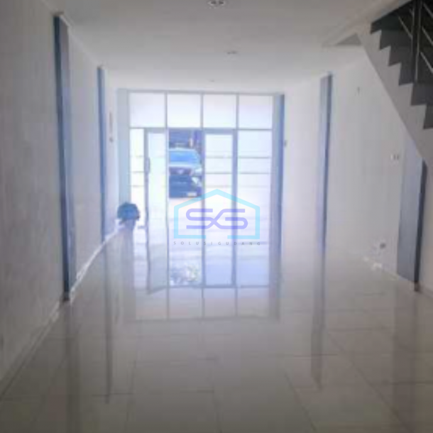 Disewakan Ruko 3 Lantai Disawangan Depok Luas Bangunan 150 m²-4