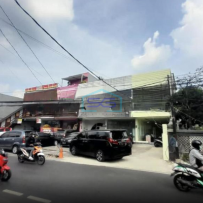 Di Sewakan Ruko Area Komersi Kemang Jakarta Selatan Luas Bangunan  150 m²