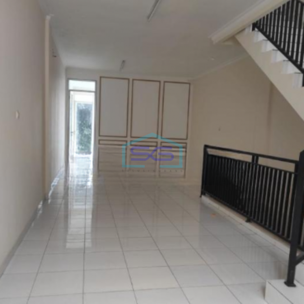 Di Sewakan Ruko Area Komersi Kemang Jakarta Selatan Luas Bangunan  150 m²-2