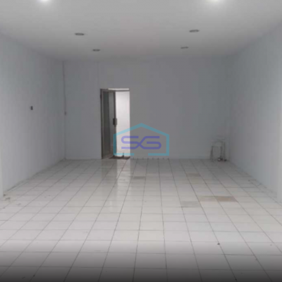 Di Sewakan Ruko Di Area Komersil Pamulang Tangerang Luas Bangunan  150 m²