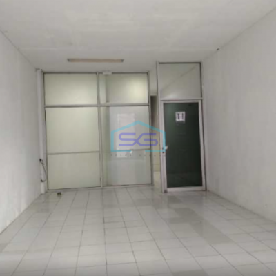 Di Sewakan Ruko 4 Lantai Di Kawasan Komersial Kebayoran Lama Jakarta Selatan Luas Bangunan 198 m²