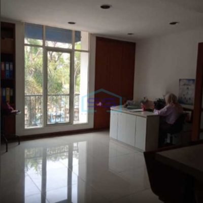 Di Sewakan Ruko Di Daerah Komersil Pondok Indah Jakarta Selatan Luas Bangunan  210 m²