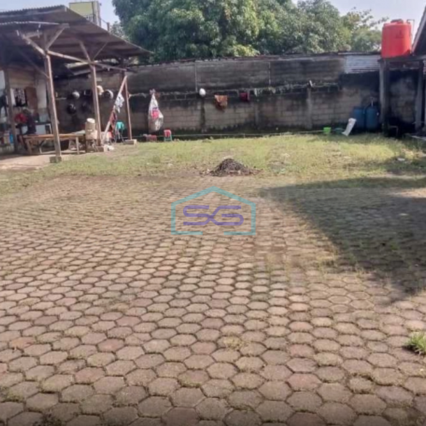 Di Sewakan Ruang Usaha Besar Untuk Usaha Di Ciputat Tangerang Luas Bangunan  250 m²-1