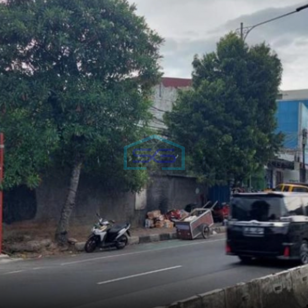 Disewakan Tanah Super Strategis Di Warung Buncit Mampang Jakarta Selatan Luas Tanah  2500 m²-3