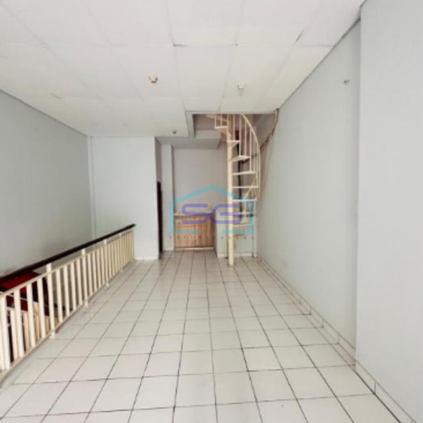 Disewakan Ruko 2 Lantai Daerah Komersil di Joglo Jakarta Barat Luas Bangunan 120m2-2