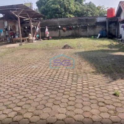 Disewakan Ruang Usaha di Daerah Ciputat Tangerang Selatan LT 900m2