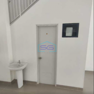 Disewakan Murah Ruko Boulevard Citra 8 Aeroworld Pegadungan Citra Garden, Jakarta Barat Luas Bangunan  88 m²