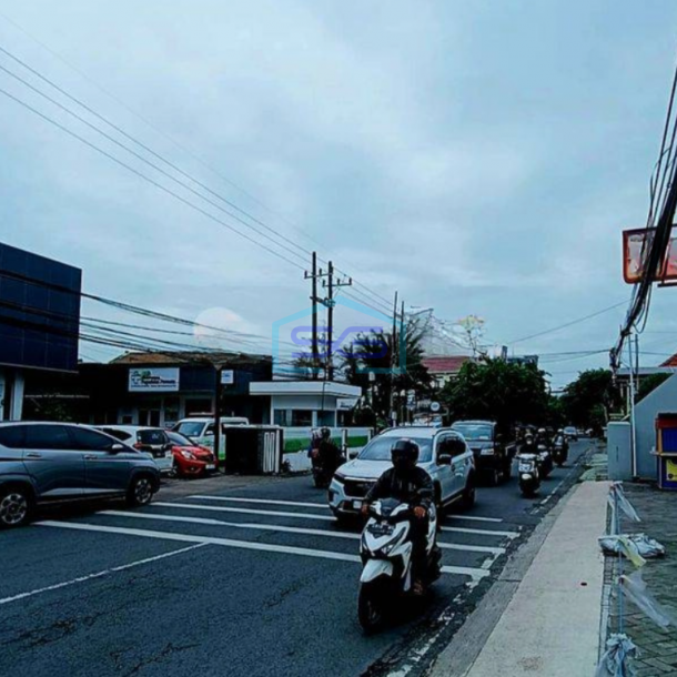 Disewakan Ruko Baru 4 Lantai Gress Mewah Di Raya Dinoyo Surabaya LB 360m2-2