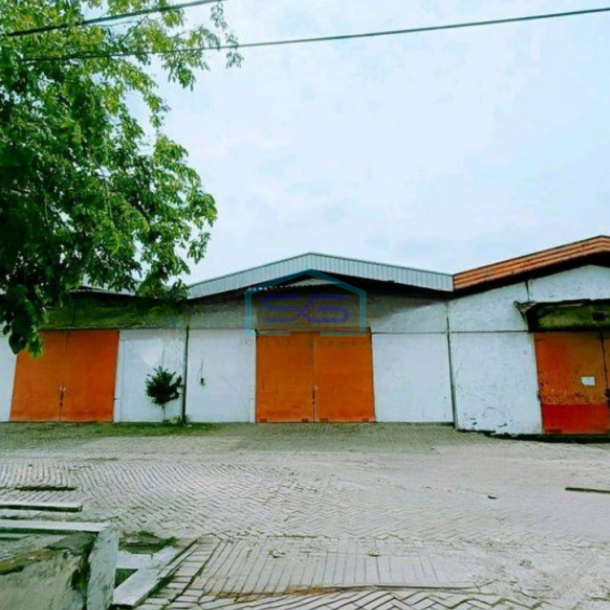 Dijual Gudang Bagus Full Renov Siap Pakai Margomulyo Surabaya LT 1188m2-1