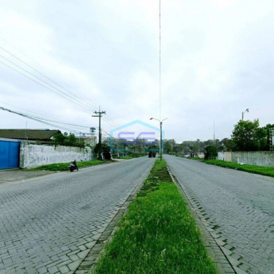 Disewakan Gudang Strategis Jln Utama Margomulyo Surabaya Dekat Tol Bebas Banjir LT 2784m2
