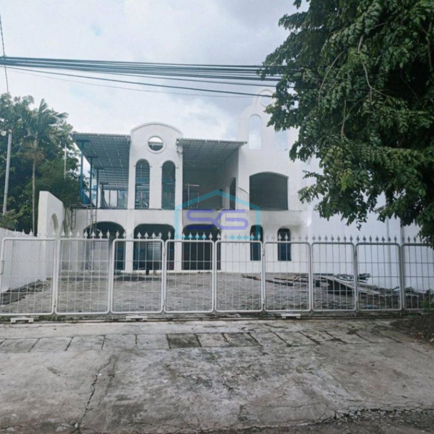 Disewakan Ruko Baru Di Area Raya Darmo Surabaya Pusat LT 700m2-1
