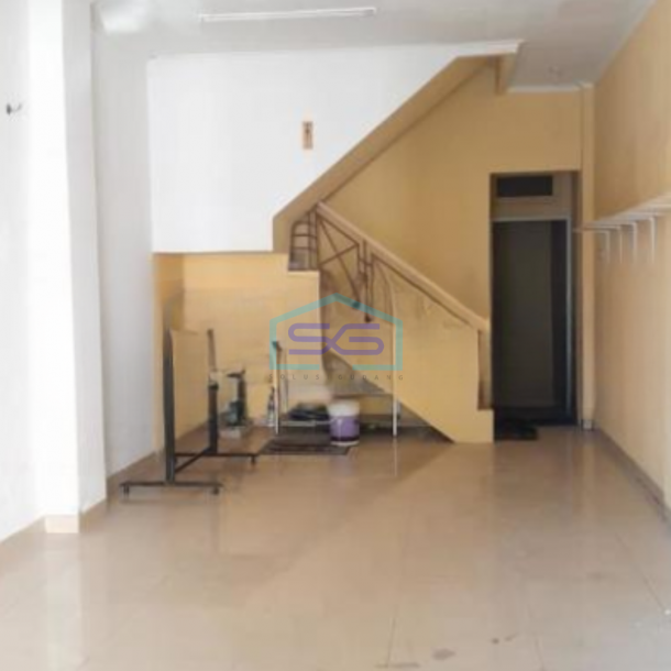 Disewakan Ruko Luas Bangunan 270 m² Lokasi di Daan Mogot Jakarta Barat-2