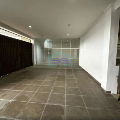 Disewakan Gudang Luas Tanah 1065 m² Lokasi Strategis di Tangerang