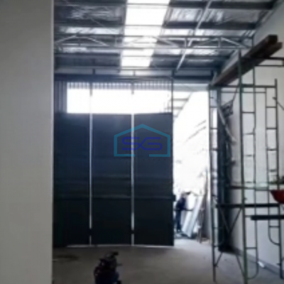 Disewakan Gudang Siap Pakai Luas Tanah  715 m² Lokasi di Kapuk Kamal Jakarta Barat