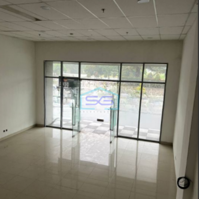 Disewakan Ruko Murah Luas Bangunan  400 m² Lokasi di Tangerang-3
