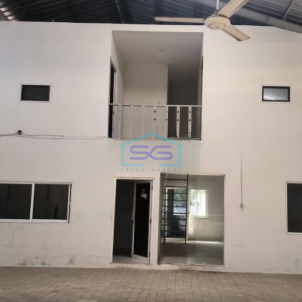 Disewakan Gudang Ada Kantor Luas Tanah  1100 m² Lokasi di Cipondoh Tangerang-1
