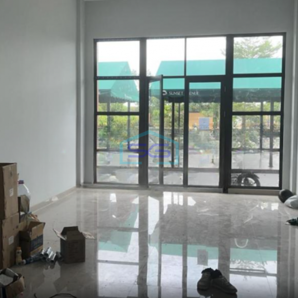 Disewakan Ruko 2 Lantai Luas Bangunan 100 m² Lokasi di Citra Garden Jakarta Barat-3