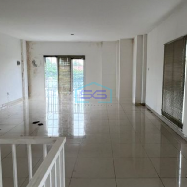 Disewakan Ruko Luas Bangunan  220 m² Lokasi di Jakarta Barat-3