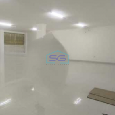 Disewakan Ruko Siap Pakai Luas Tanah 144 m² Lokasi di Jakarta Barat