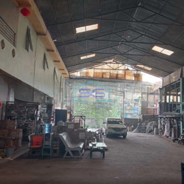 Dijual Gudang Luas Bangunan 514 m² Lokasi di Pasar Kemis Tangerang-1