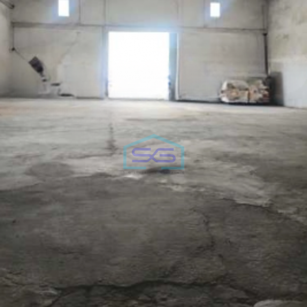 Disewakan Gudang Luas Tanah  650 m² Akses Container 40 feet Lokasi di Tangerang-3