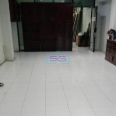 Disewakan Ruko Luas Tanah 120 m² 2 Lantai di Petojo Jakarta Pusat