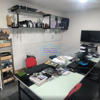 Disewakan Gudang Luas Tanah 800 m² Lokasi di Cipondoh Tangerang