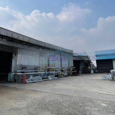 Dijual Gudang Akses Container 40 Feet di Curug Tangerang Luas Bangunan  3000 m²