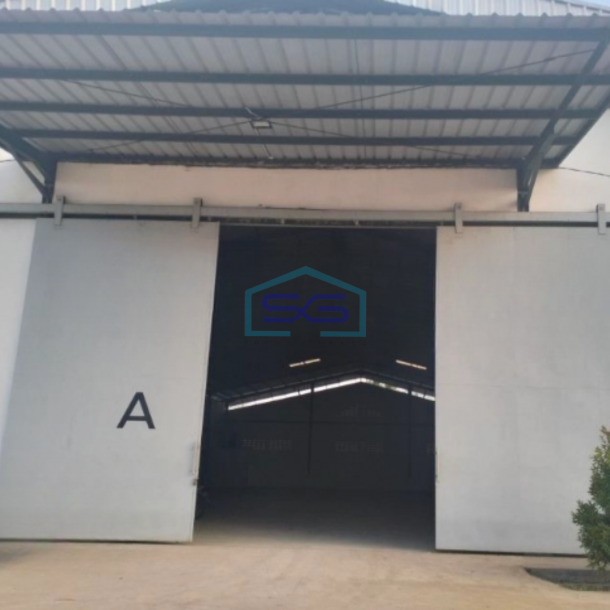 Dijual Cepat Gudang Siap Pakai Luas Bangunan  888 m² di Cikande Serang-2