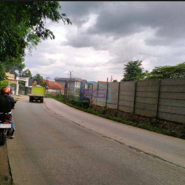 Disewakan Gudang Industri Akses Pinggir Jalan Raya Izin Industri LT 3400m2  di Tangerang-2