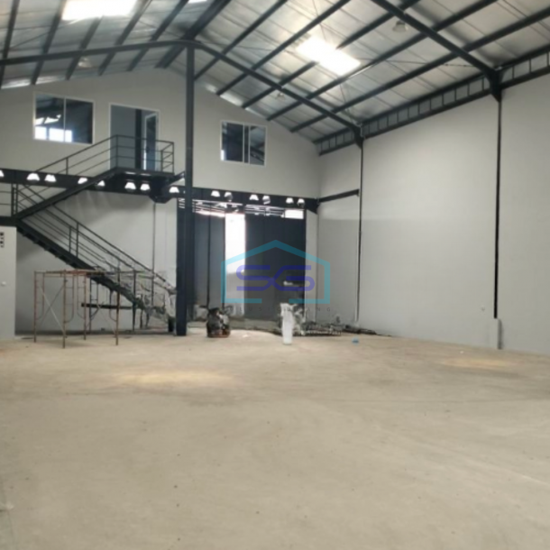 Disewakan Gudang Luas Bangunan 486 m² Akses Container 40 Feet di Tigaraksa Tangerang-1