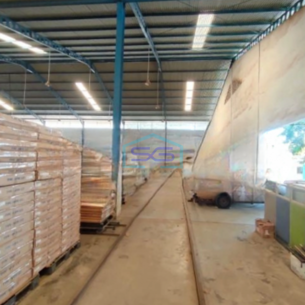 Disewakan Gudang Akses Container 40 Feet di Dadap Tangerang-3