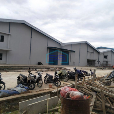 Disewakan Gudang Industri Bangunan Baru Akses 40 Feet Berada Dalam Kawasan Industri Milenium Tangerang