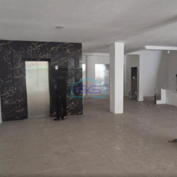 Dijual Ruko Ada Lift Luas Tanah  150 m² Lokasi di Harapan Indah Bekasi-3