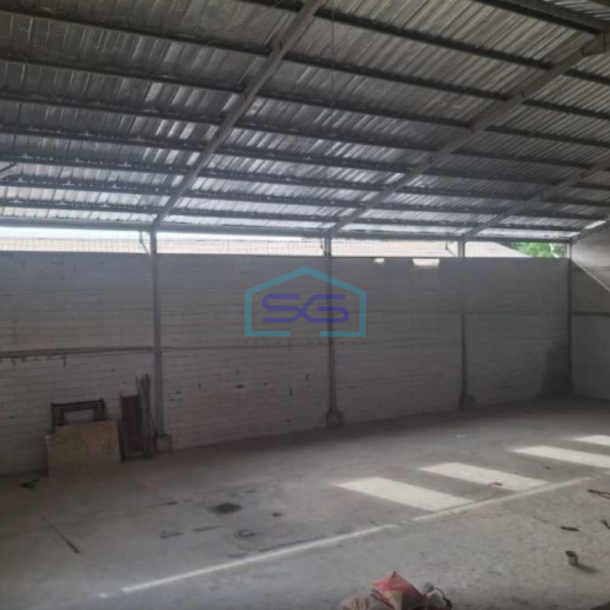 Disewakan Gudang Luas Tanah  960 m² Lokasi Strategis di Bogor-2