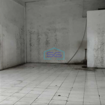 Disewakan Ruko Luas Tanah  155 m² Lokasi Siap Huni di Duren Sawit Jakarta Timur